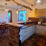 Ferienhaus Eco-village Renove, Climatise, Animaux Acceptes - Fr-1-584-393 Ville-sur-Yron