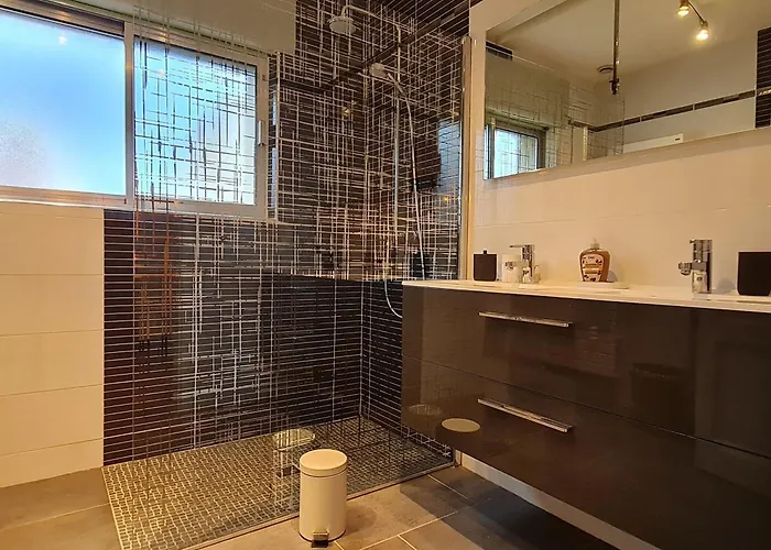 Eco-village Renove, Climatise, Animaux Acceptes - Fr-1-584-393 * Ville-sur-Yron