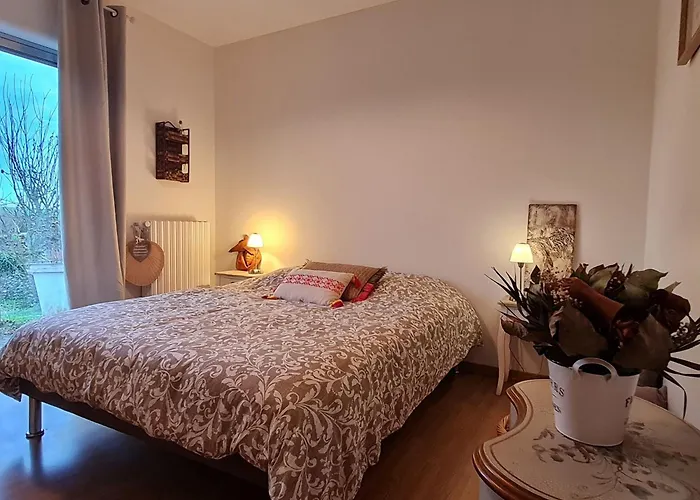 Eco-village Renove, Climatise, Animaux Acceptes - Fr-1-584-393 Semesterbostad Ville-sur-Yron